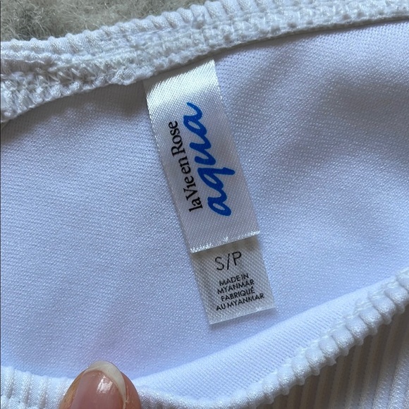 La Vie en Rose White Ribbed Bikini Set - Picture 2 of 16